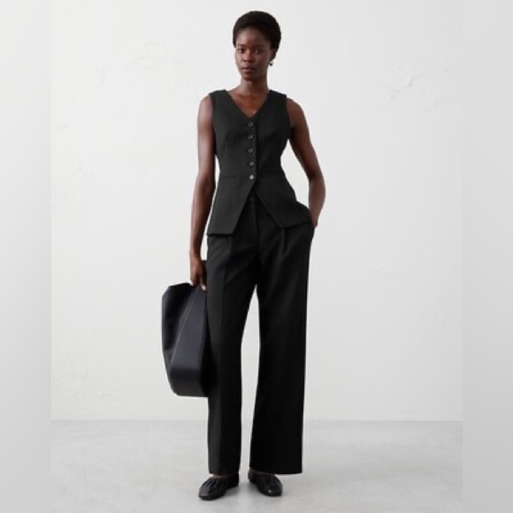 Banana Republic Straight Wide Leg High Rise Double Weave Navy Pleated Trouser